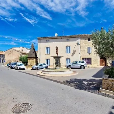 Agreable Neuf Centre Village, Balcon, Calme *